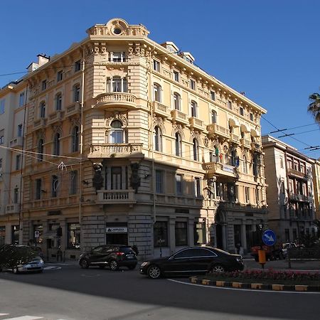 Locanda Beatrice Hotel Sanremo Exterior photo